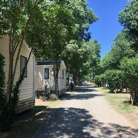 Camping Maeva Respire Ecolodge L'Etoile D'Argens Fréjus Exterior foto